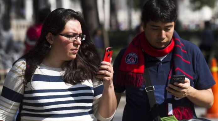 Google explica por qué los celulares se adelantaron una hora