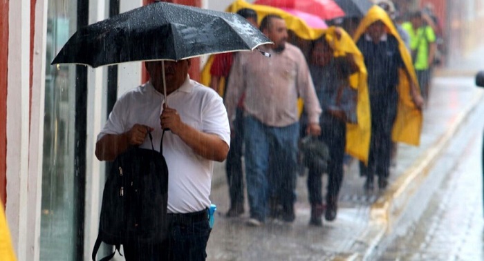 Pronostican nublados y con algunas lluvias en Mérida