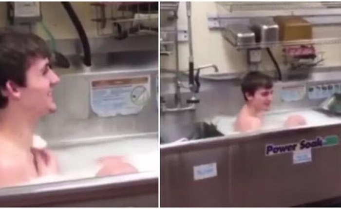 EE.UU.: Empleado se baña en el fregadero de un restaurante