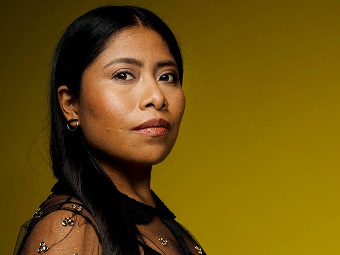 Yalitza Aparicio dedica su primer video de Youtube a las mujeres indígenas