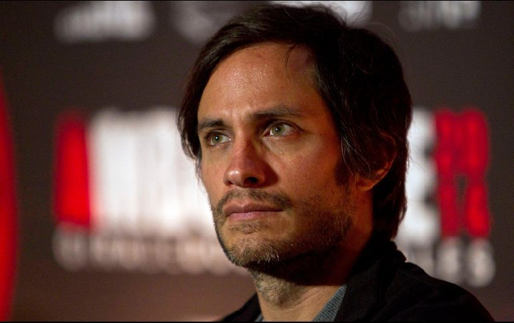 ''¿Para qué ching... votamos por ustedes?'', cuestiona Gael García el gobierno federal