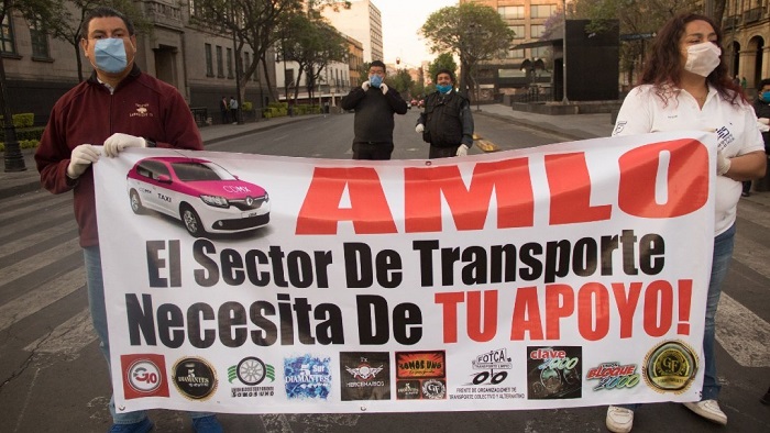 Habrá créditos del Fonacot para taxistas y comerciantes