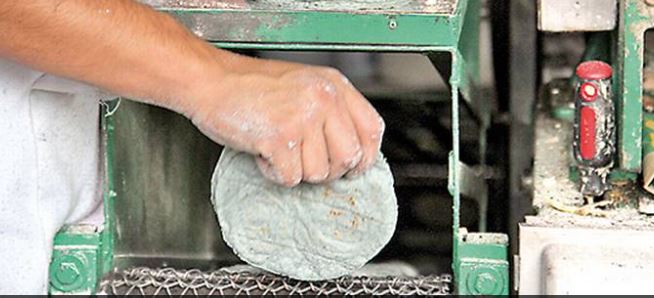 Veracruzano cambió la forma de hacer tortillas