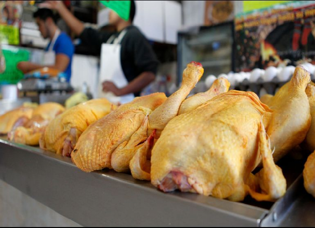 Aumento en pollo y aguacate no han disparado la inflación: López Obrador