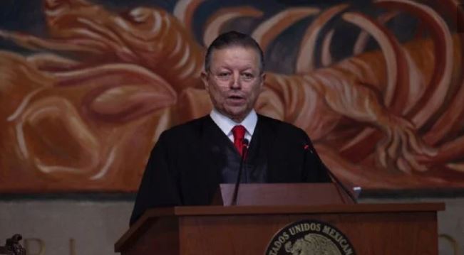 Zaldívar el ministro tiktokero que calló ante los embates del López Obrador