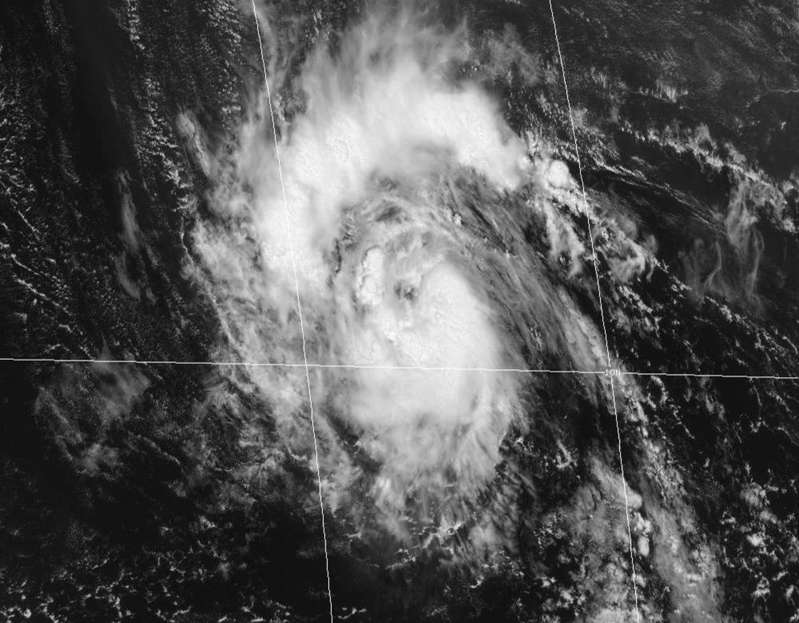Tormenta tropical 'Sam' se forma en el Atlántico; se fortalecería a huracán