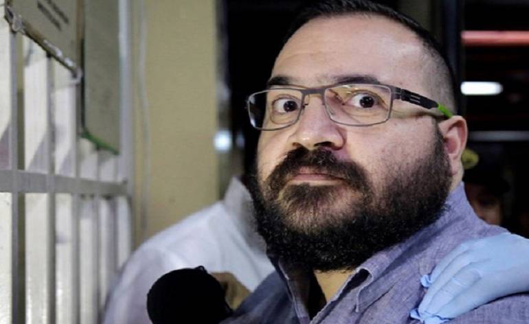 "PGR me puso una pistola en la cabeza para aceptar juicio abreviado": Javier Duarte