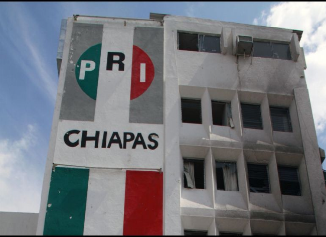 Grupo armado ataca sede del PRI en San Juan Chamula, Chiapas