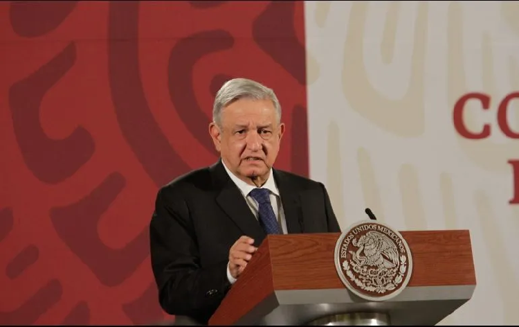 AMLO "contradice" a Sánchez Cordero: "Que no se sancione a TV Azteca"