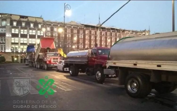 ¡Caos! Transportistas se bloquean accesos a la Ciudad de México