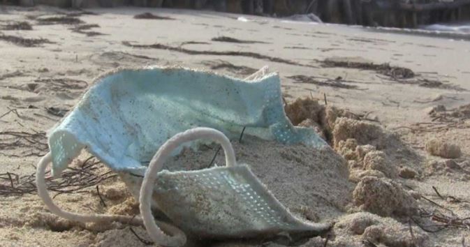 Yucatán con nuevo contaminante en sus playas: el cubrebocas