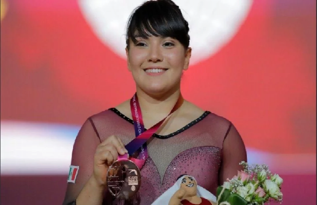 Alexa Moreno, gimnasta mexicana, gana medalla de bronce en Corea