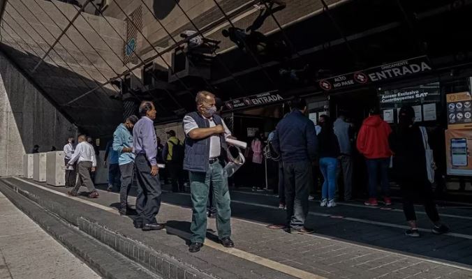 La sanción que te puede poner el SAT por no notificar el fallecimiento de un familiar