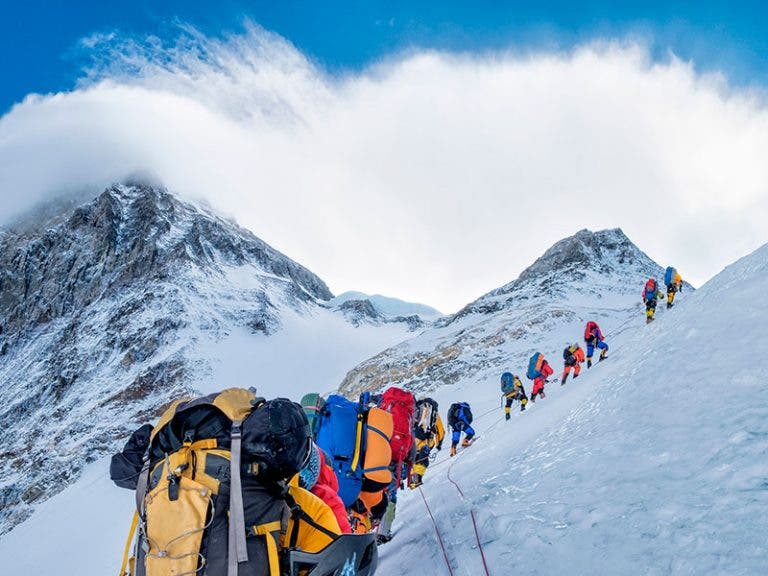 China y Nepal acuerdan nueva altura oficial para el Monte Everest