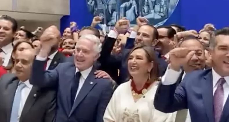 (VÍDEO) "¡Presidenta, presidenta!": así recibieron a Xóchitl en el Congreso