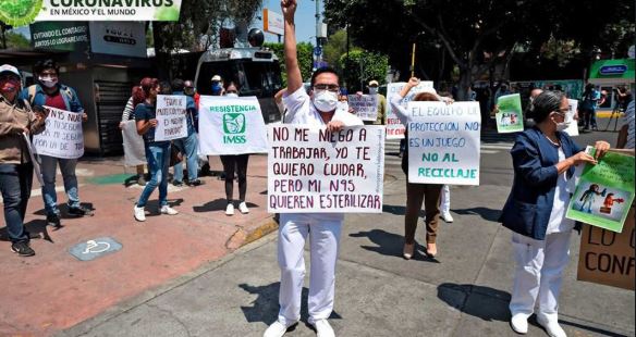 Personal médico del INER protesta por falta de equipo contra coronavirus