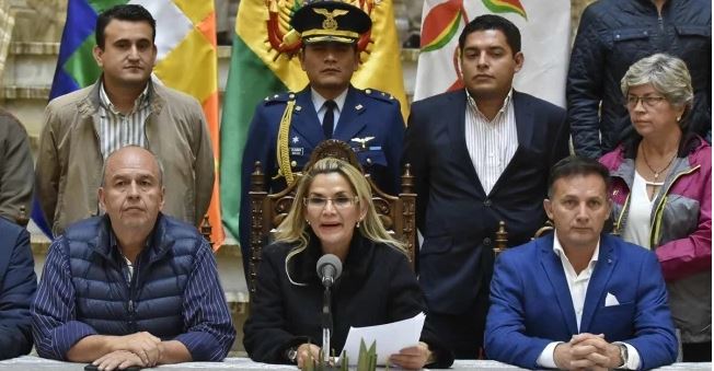 Congreso de Bolivia aprueba la ley que convoca a elecciones, sin Evo Morales