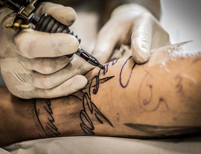 Tatuajes generarían complicaciones al sistema inmunológico a largo plazo