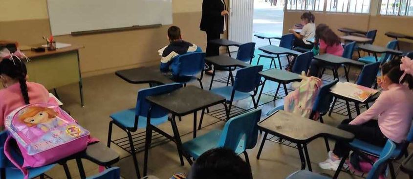 CDMX: Detectan caso de covid en secundaria tras regreso a clases presenciales