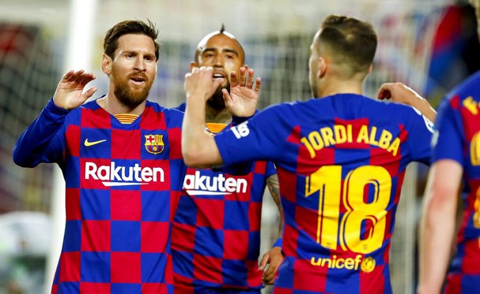 Jugadores del Barcelona se rebajan 70% del sueldo por la crisis
