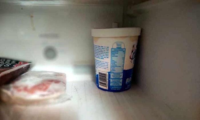 ¿Por qué no debes guardar comida en envases de yogurt? Profeco explica