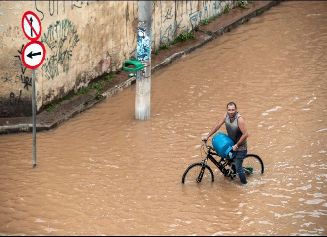 Fuertes lluvias en el noreste de Brasil dejan al menos 12 muertos