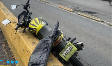 Motociclistas mueren arrollados por una unidad de Mexibús en Ecatepec