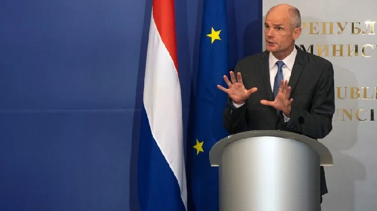 Holanda cree que avión ucraniano fue atacado con misil; pide aclarar hechos