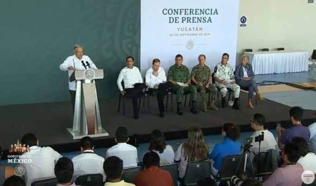 Inicia la conferencia mañanera de AMLO desde Mérida