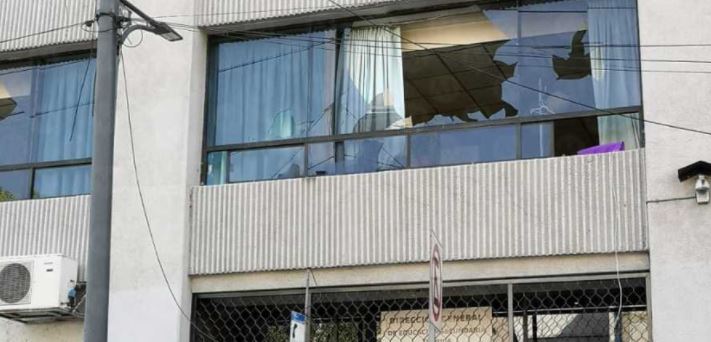 CDMX: Encapuchados toman oficinas centrales del Colegio de Bachilleres