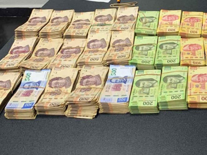 Detienen a sujeto que llevaba un millón de pesos en la Mérida-Celestún