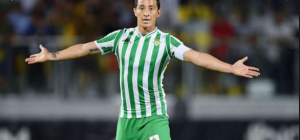 Andrés Guardado da positivo a Covid-19