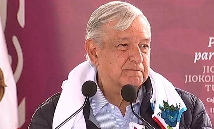 AMLO: "La gente tiene para lo básico y a veces un poco más"