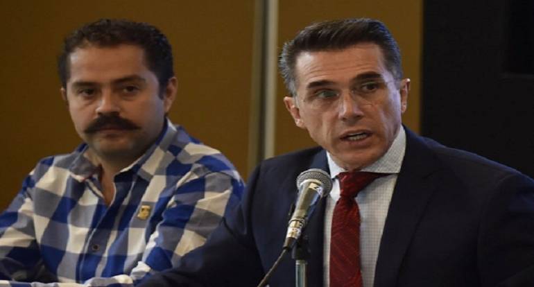 Sergio Mayer propone presea Emiliano Zapata;  pero plagia información de "buscabiografias.com"
