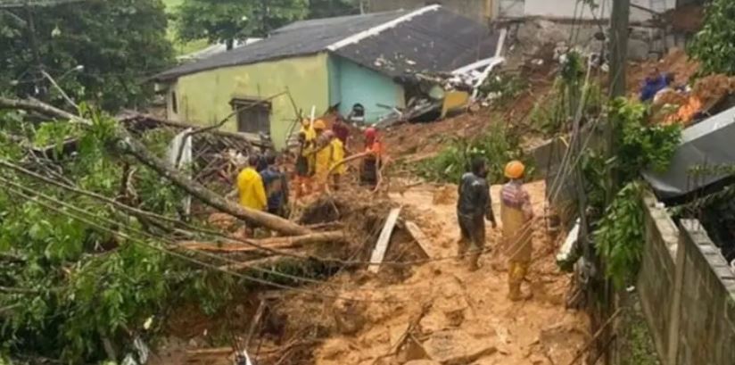 14 muertos y cinco desaparecidos por deslave en Río de Janeiro