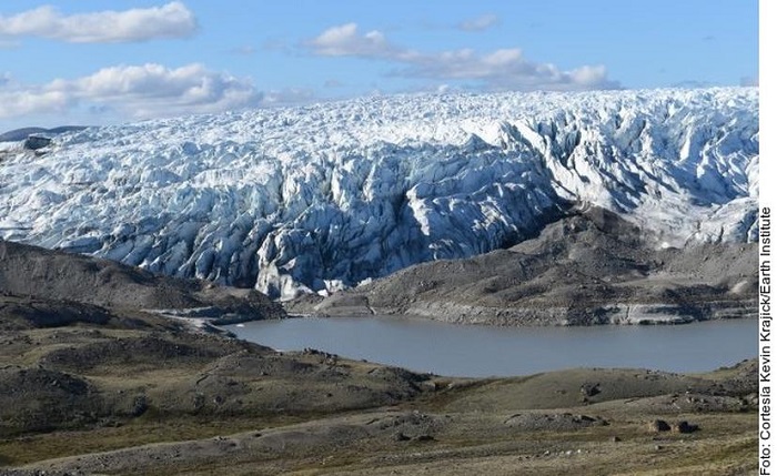Cambio climático: Groenlandia registra histórica pérdida de su capa de hielo
