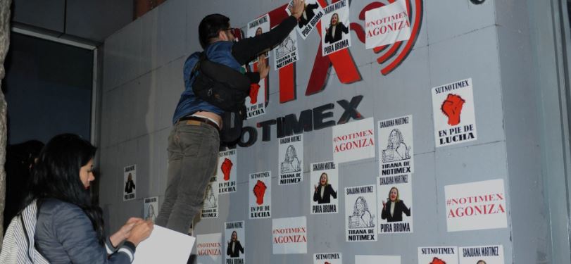 Obligan a directora de Notimex a respetar huelga y suspender labores