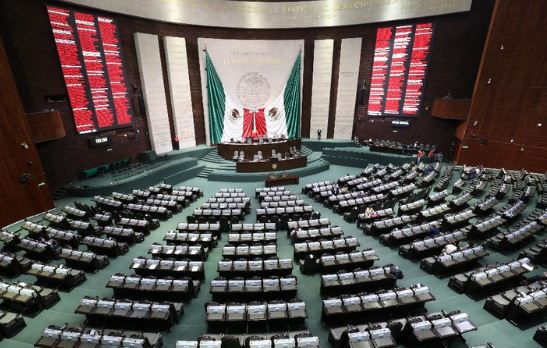 Como "chapulines": 16 diputados federales  quieren brincar a gubernaturas en 2024