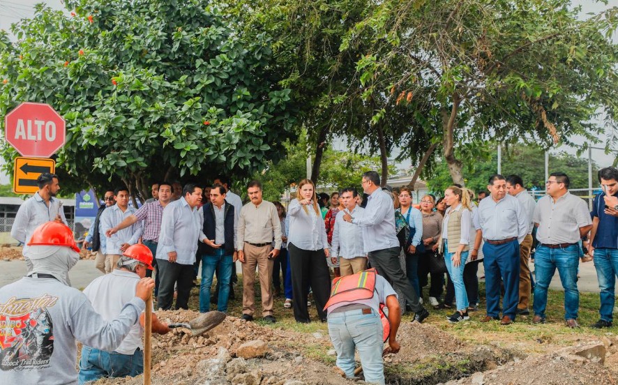 Supervisa Cecilia Patrón los trabajos de mejora en la Central de Abastos