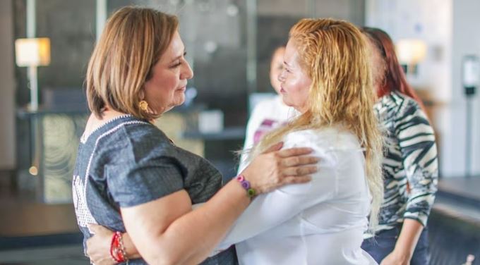 (VÍDEO) Critican a Ceci Flores, madre buscadora, por apoyar a Xóchitl: "Es la única que nos escucha"