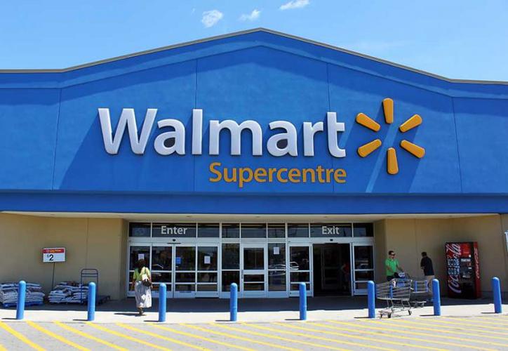 Policía perdona a abuelita que fue arrestada por robar comida en Walmart