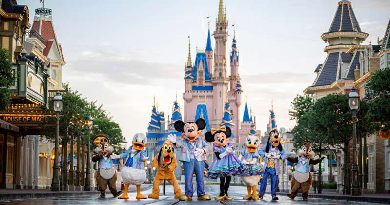 Detienen a empleados de Disney por abuso de niños