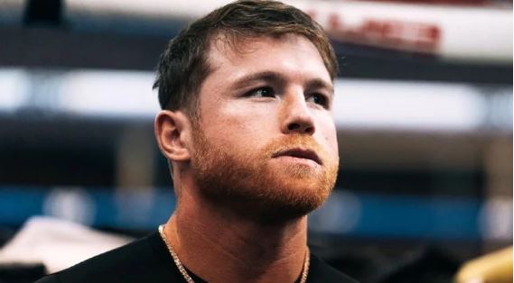 Exitosa operación de la muñeca izquierda del "Canelo"