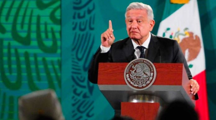 López Obrador: 'No va a haber reelección, me quedan todavía 6 años'