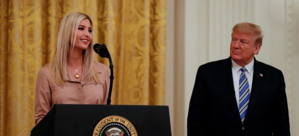 Asistente personal de Ivanka Trump da positivo a Covid-19