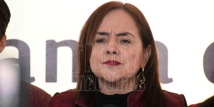 Morena calla sobre postulación panista de Cabeza de Vaca y esposa al Senado