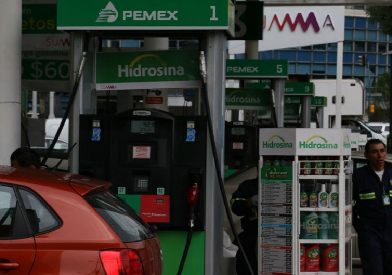 Si la gasolina sigue subiendo de precio, gobierno podría intervenir: AMLO