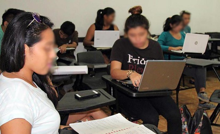 Mérida: Pandemia causa el cierre de cuatro colegios particulares