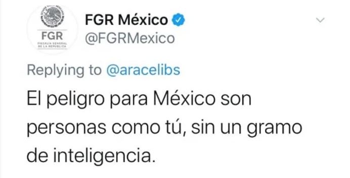 Investiga FGR a funcionario que insultó a tuitera por criticar a AMLO