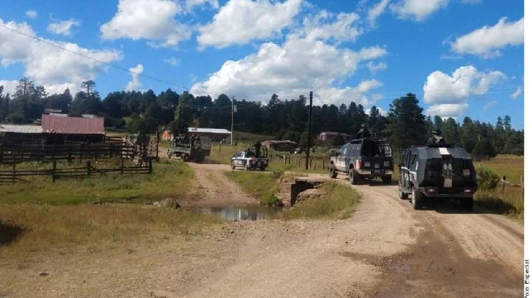 Comando armado quema 22 casas en municipio Madera, Chihuahua